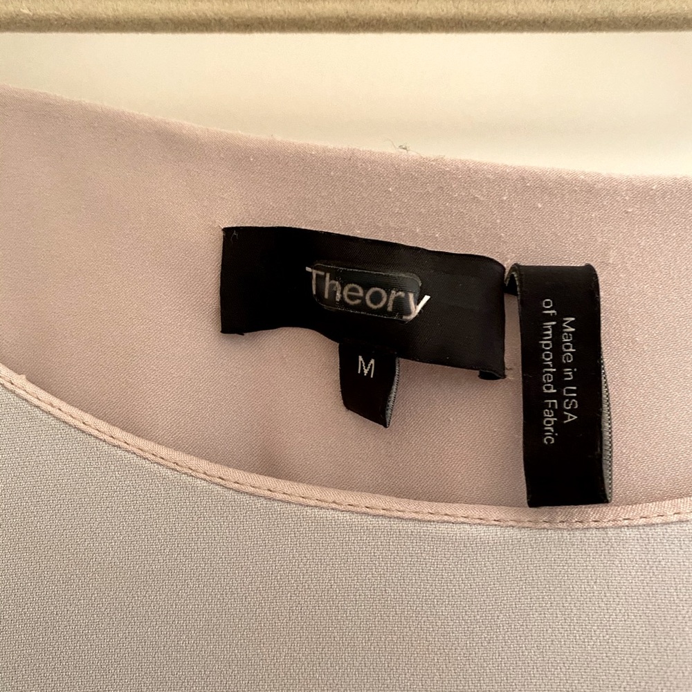 THEORY Sz M Ice Blue Long Sleeve Shift Dress
